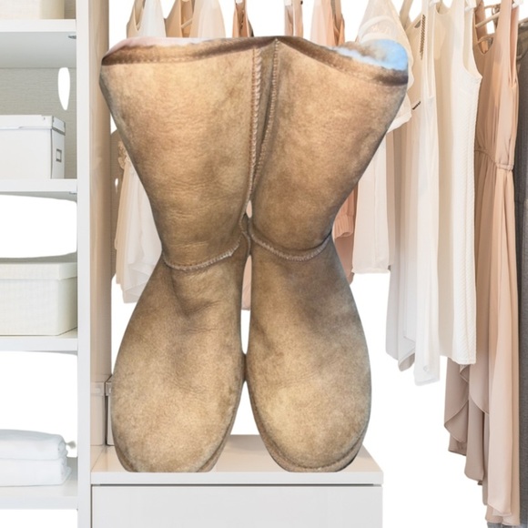 UGG Boots Classic Short 5800 Australia “Chestnut” - Picture 1 of 9